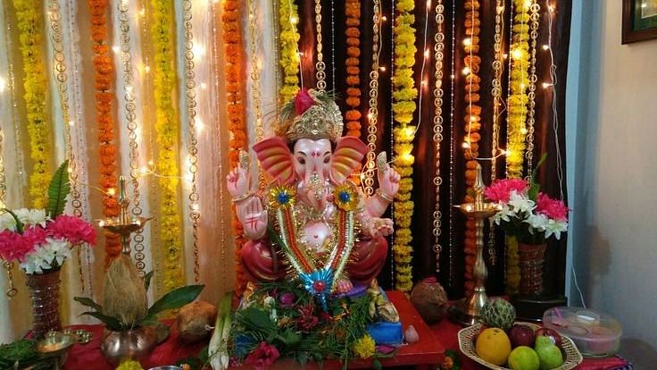 Ganeshotsav 2022: Easy Ganpati decoration ideas that you can try in your home to welcome the festive spirit.