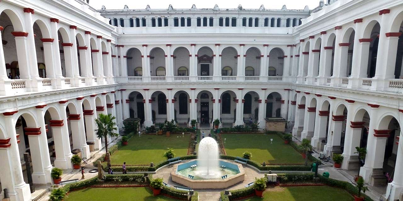 <div class="paragraphs"><p>A Central Industrial Security Force (CISF) jawan opened fire at the Indian Museum in Kolkata on Saturday, 6 August, killing one person and injuring several others.</p></div>