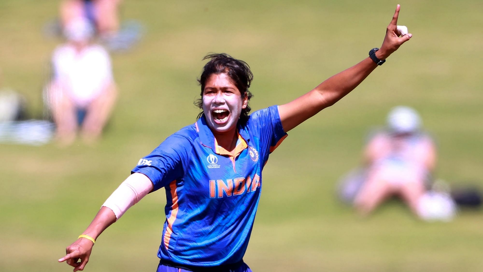 <div class="paragraphs"><p>Indian women's team bowler Jhulan Goswami is expected to retire from international cricket during the side's tour of England.&nbsp;&nbsp;</p></div>