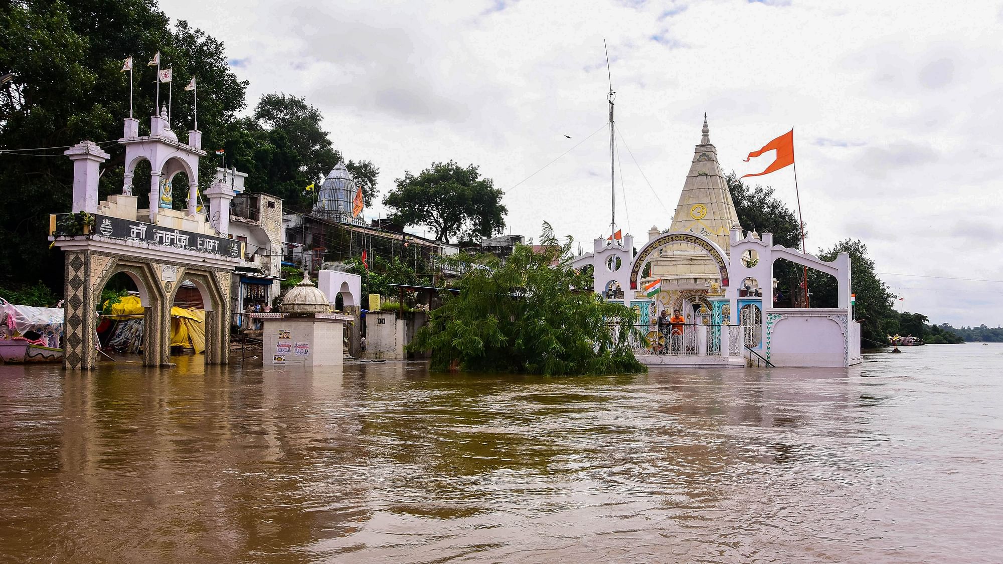 <div class="paragraphs"><p>Nine teams each of NDRF and ODRAF have been deployed in vulnerable places.&nbsp;</p></div>