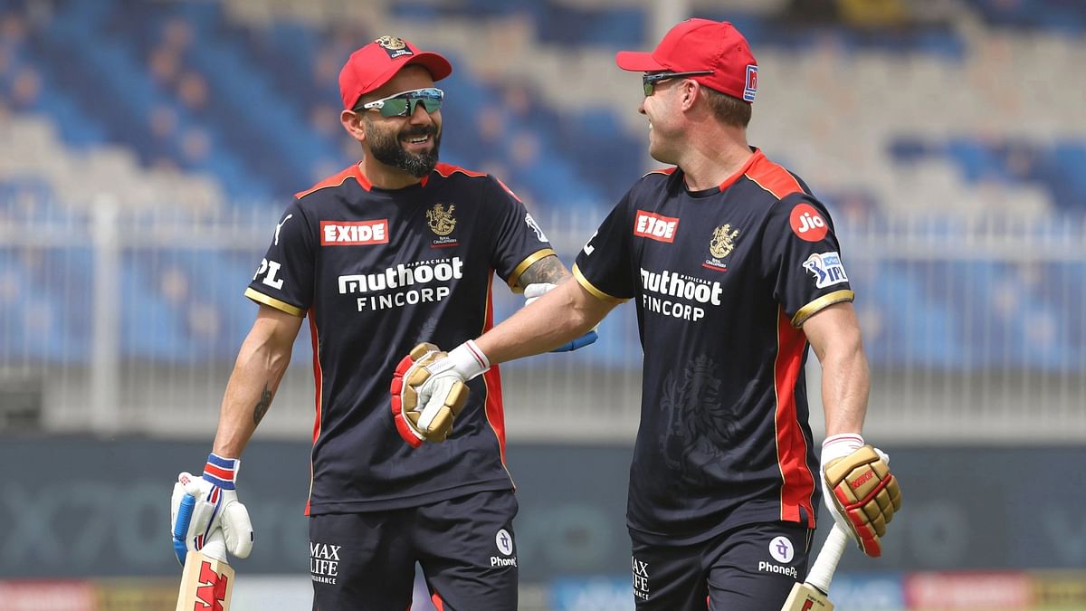 'Very Proud of You': De Villiers Congratulates Kohli on Playing 100th T20I 