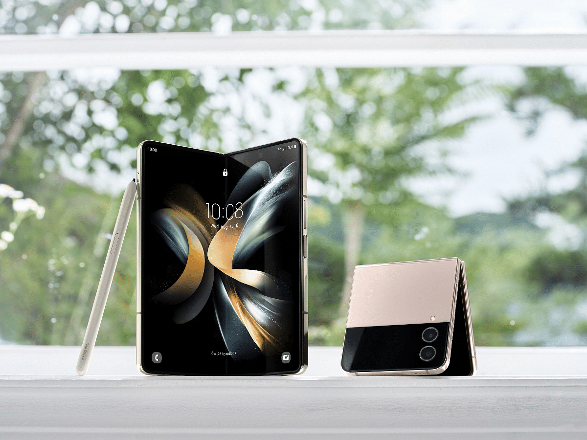 <div class="paragraphs"><p>Samsung Galaxy Z Fold 4 and Z Flip 4 are now officially available in the markets. Check what is new.</p></div>