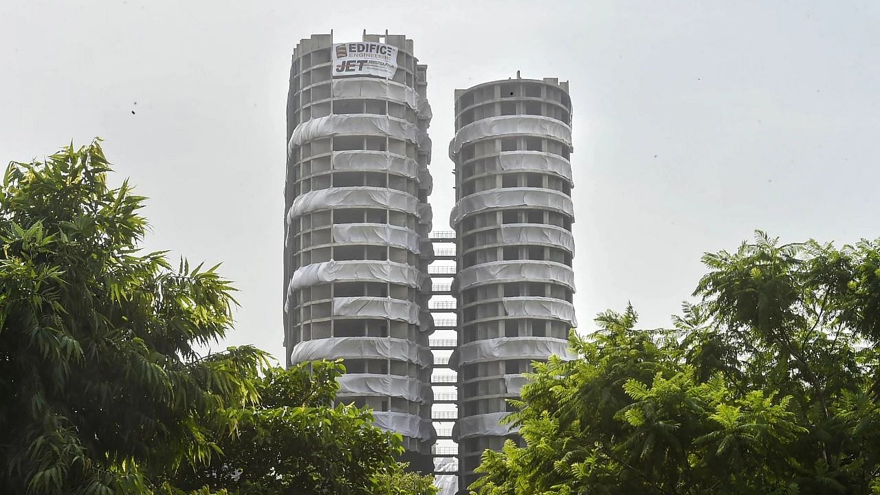 <div class="paragraphs"><p>The Supertech Twin Towers in Noida will be razed to the ground at 2:30 pm on Sunday, 28 August.</p></div>
