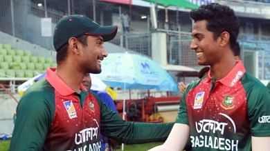 <div class="paragraphs"><p>Double injury blow for Bangladesh ahead of Asia Cup.</p></div>