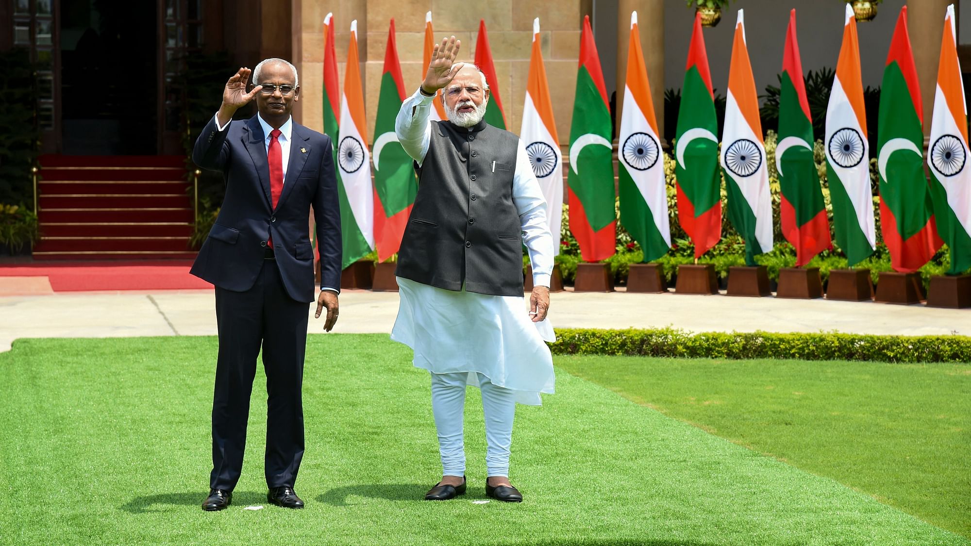 <div class="paragraphs"><p>New Delhi: Prime Minister Narendra Modi with Maldives President Ibrahim Mohamed Solih prior to their meeting, at Hyderabad House in New Delhi, Tuesday, 2 August.</p></div>