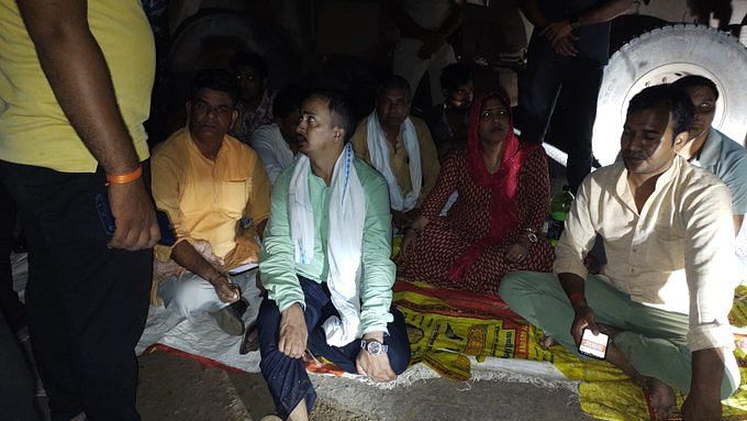 <div class="paragraphs"><p>Following the incident on Sunday, 7 August night, the MP sat on a dharna near Dhilawati police station along with her supporters demanding action against illegal mining.</p></div>
