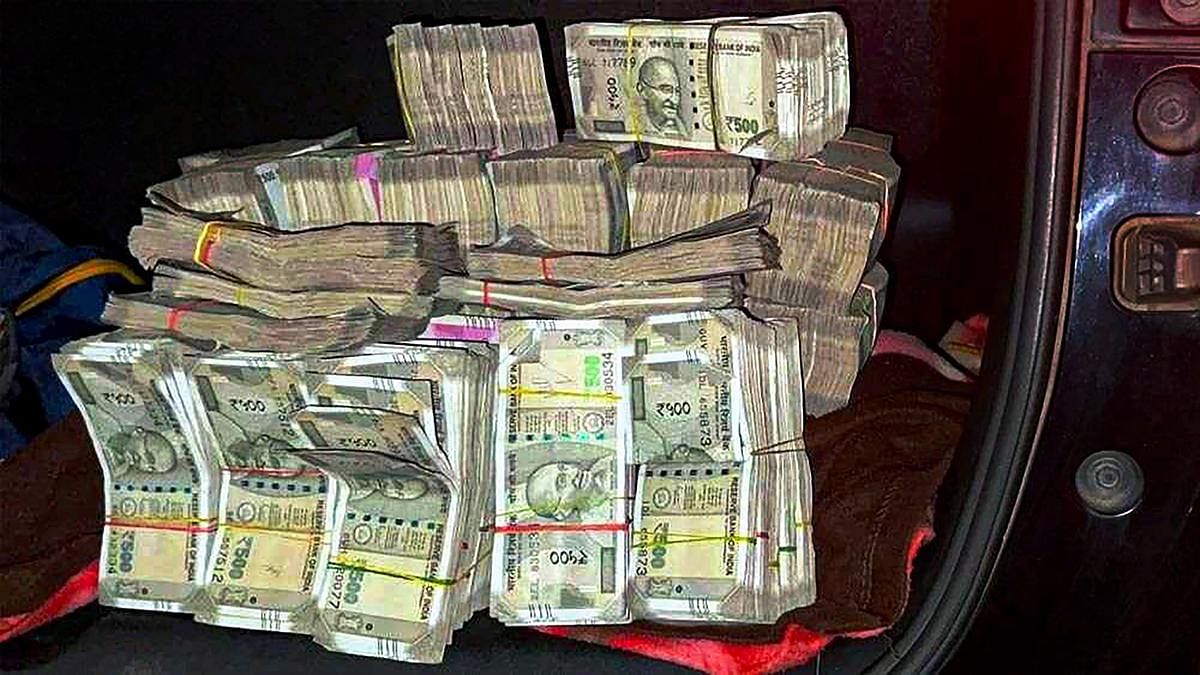 Rs 49 lakh was recovered from the MLAs. It is being alleged that this would've been used to topple the government. 