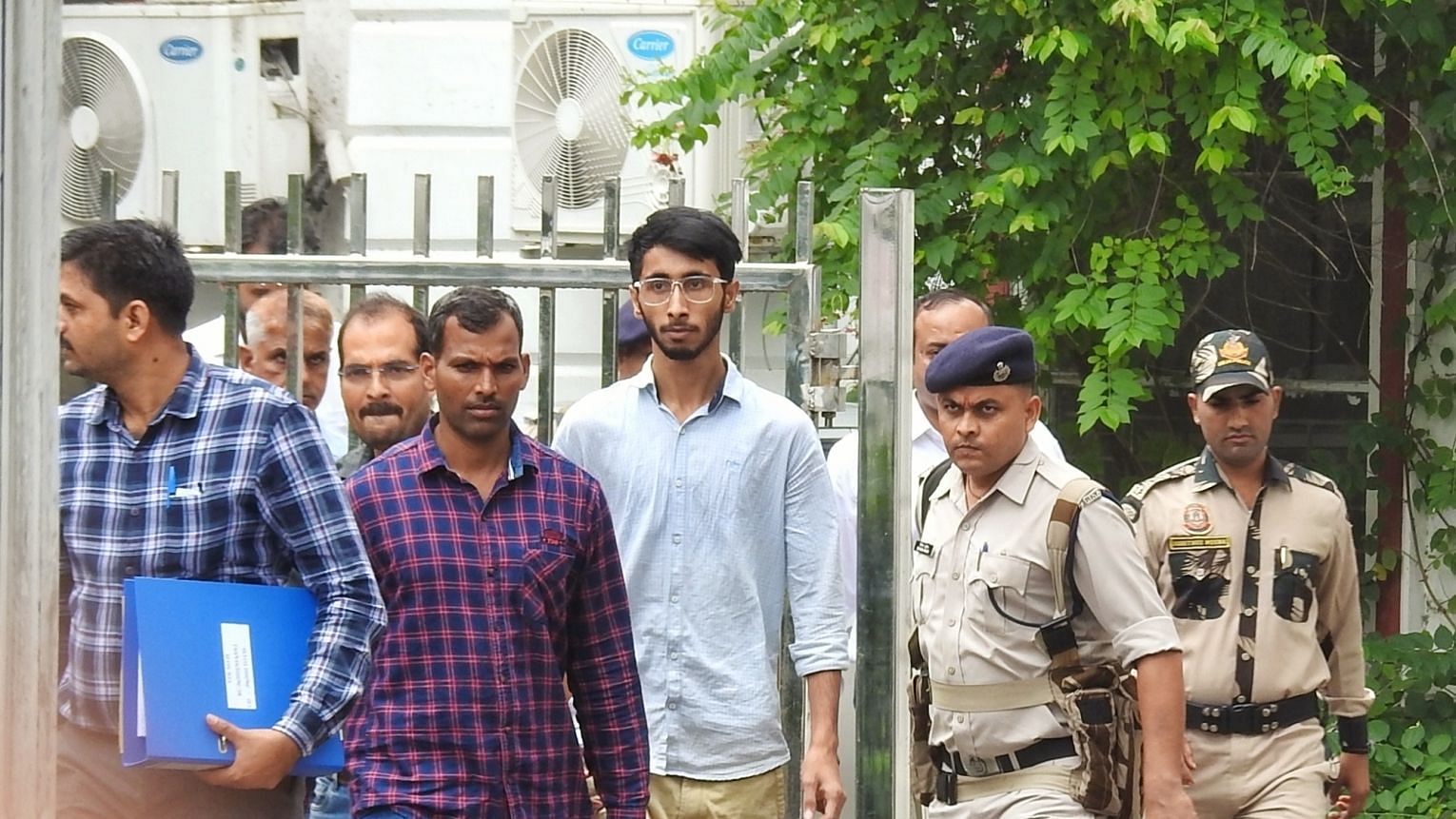 <div class="paragraphs"><p>Mohsin Ahmad, who originally hails from Patna in <a href="https://www.thequint.com/topic/bihar">Bihar</a>, was sent to one month judicial custody by NIA court on Tuesday.</p></div>