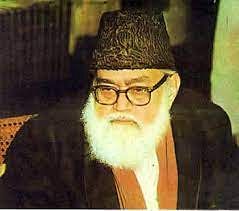 Maududi's books were recently removed from the curriculum of AMU in response to claims that they promoted jihadism. 