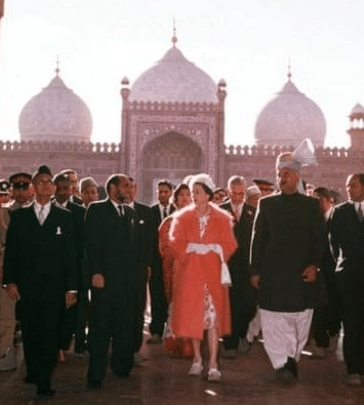 Queen Elizabeth II was the first reigning British monarch to visit India in 50 years in 1961.