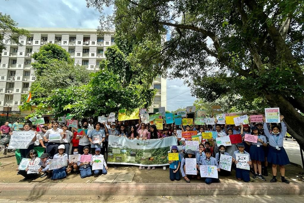 Students gathered at Haryana Bhavan to protest the NCR Draft Regional Plan 2041.