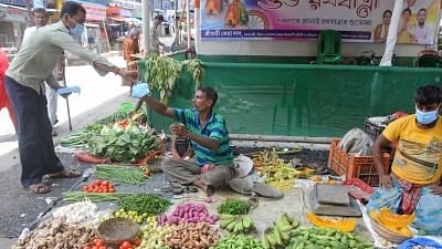 Wholesale Price Inflation Drops to 4.95% in December, Lowest in 22 Months