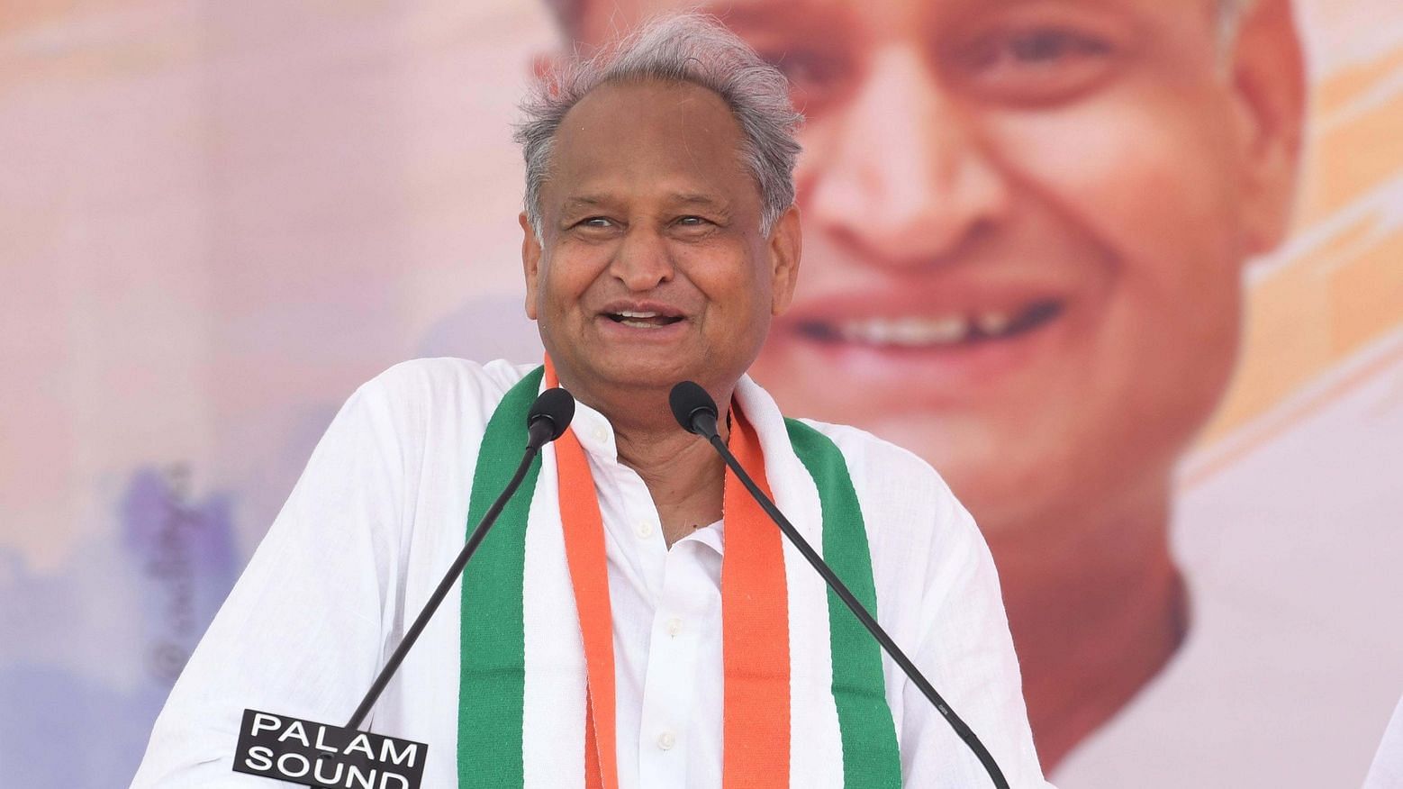 <div class="paragraphs"><p>Sources suggest that Rajasthan Chief Minister Ashok Gehlot may drop out of the Congress president's race.</p></div>