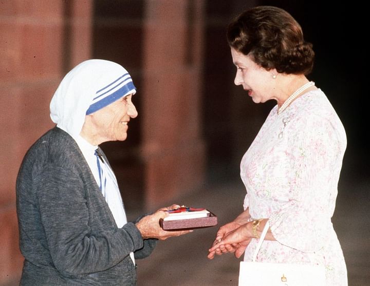 Queen Elizabeth II was the first reigning British monarch to visit India in 50 years in 1961.