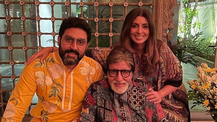 Amitabh Bachchan Celebrates His 80th Birthday With Family; See Pictures