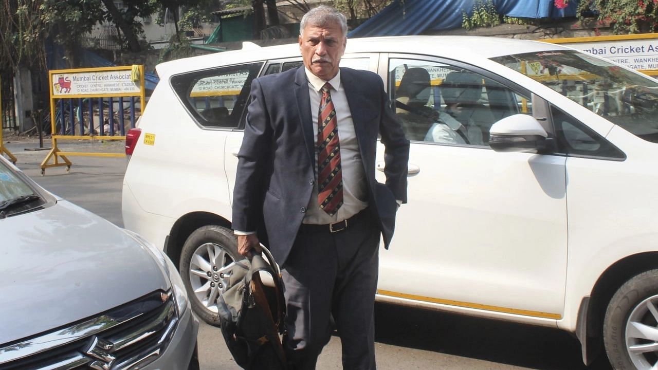 <div class="paragraphs"><p>Reports suggest that Roger Binny is likely to replace Sourav Ganguly as the BCCI President when the Board will hold its AGM on 18 October.&nbsp;</p></div>