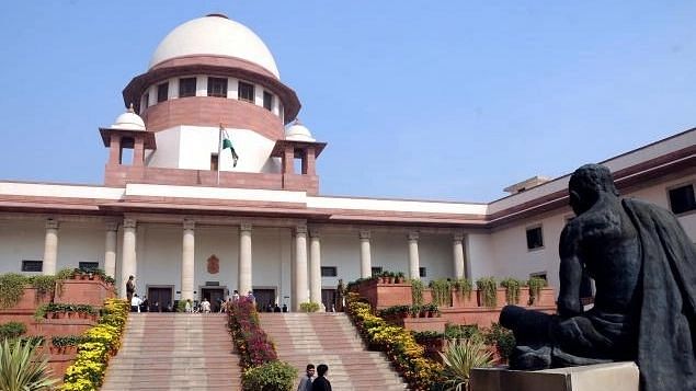 <div class="paragraphs"><p>The bench of Supreme Court Justices KM Joseph and Hrishikesh Roy on Friday, 22 October, made stern observations in a case pertaining to "hate speeches being made by various persons against the Muslim community."</p></div>