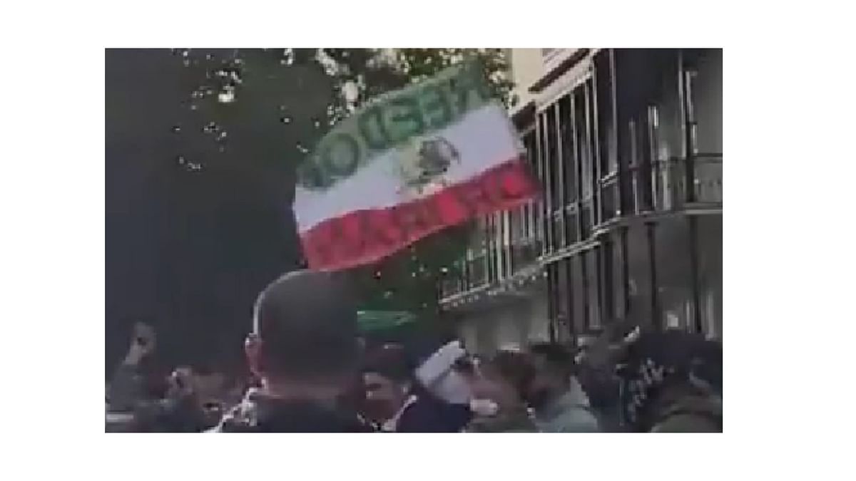 The video is from a protest that erupted in London in solidarity with Iran, following the death of Mahsa Amini.