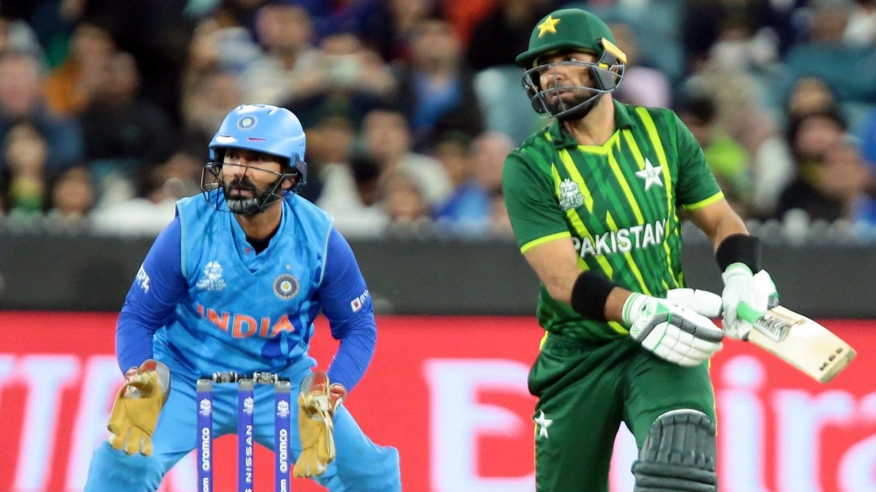 <div class="paragraphs"><p>Pakistan's Iftikhar Ahmed impressed with the bat in the T20 World Cup cricket match against India at the MCG.</p></div>