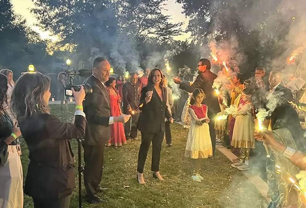 <div class="paragraphs"><p>US VP Kamala&nbsp;Harris and Second Gentleman Douglas Emhoff hosted guests at official residence for Diwali celebrations&nbsp;</p></div>