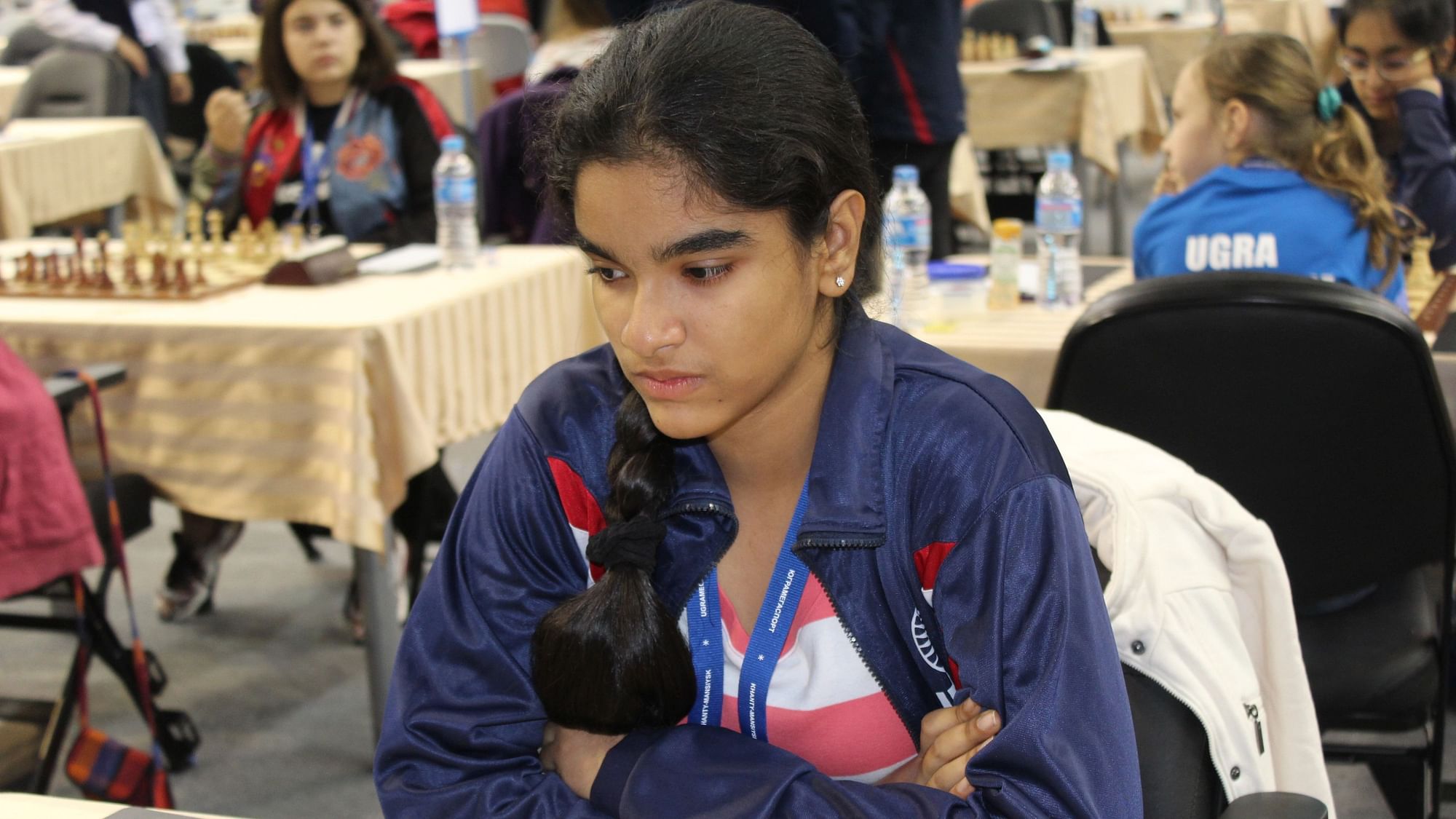 <div class="paragraphs"><p>Priyanka Nutakki was expelled from the FIDE World Junior Chess Championship for carrying earbuds in her pocket.</p></div>