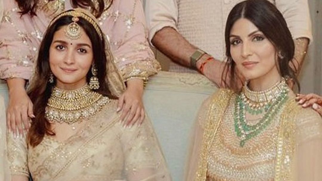 <div class="paragraphs"><p>Alia Bhatt and Riddhima Kapoor from Alia-Ranbir's wedding.</p></div>