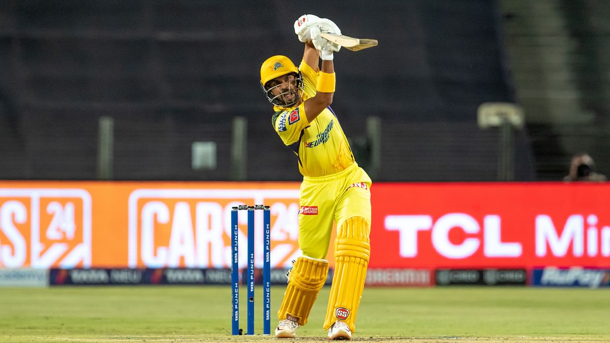 Vijay Hazare Trophy: Ruturaj Gaikwad Makes History by Hitting 7 Sixes in an Over