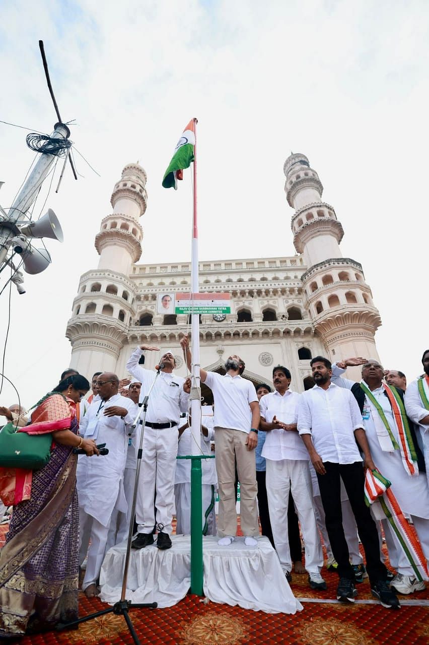 Though the yatra has been a crowd-puller of a spectacle at Charminar, can Congress win over Muslims on AIMIM turf?