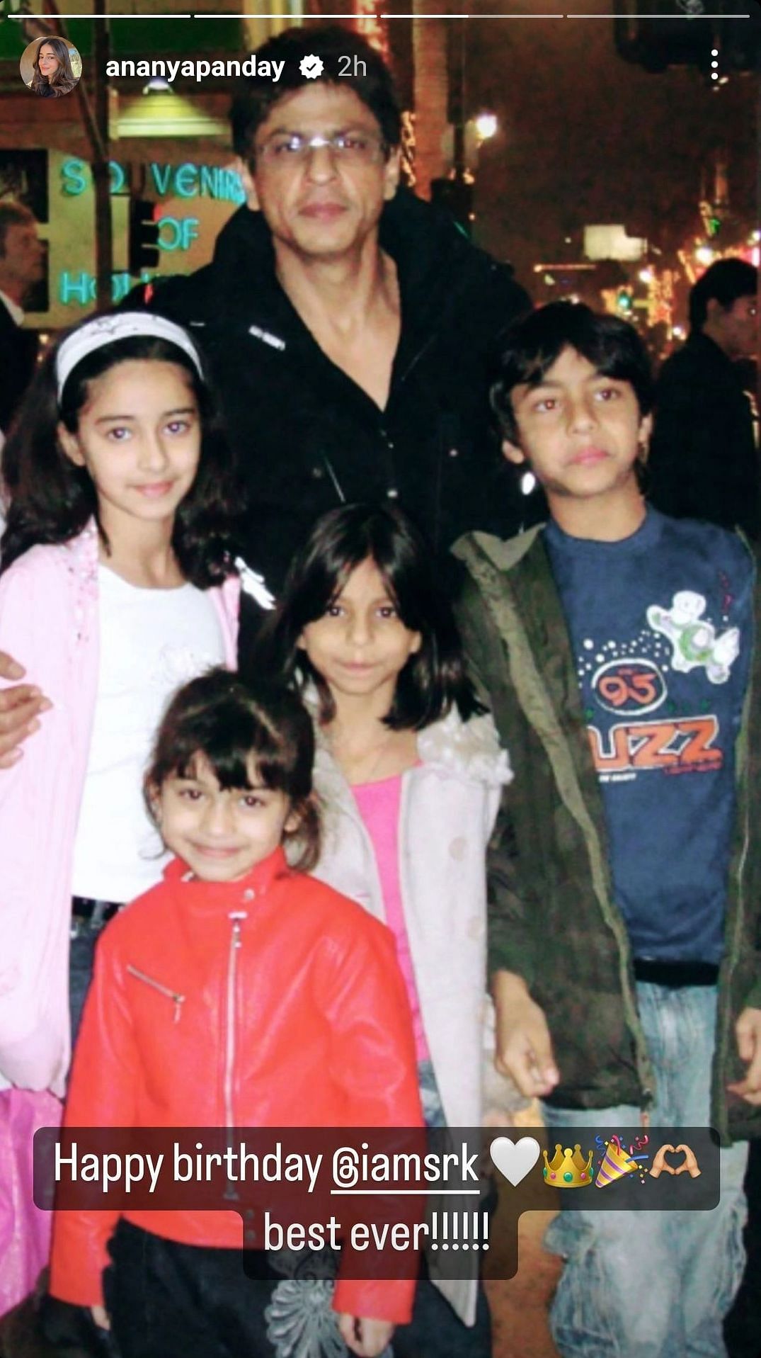 Happy Birthday Shah Rukh Khan: Bollywood wishes SRK as he turns a year older. 