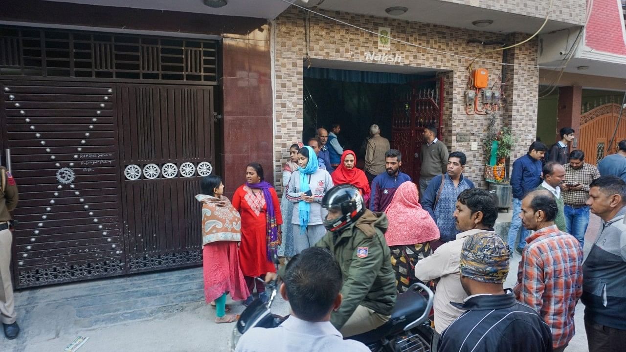 <div class="paragraphs"><p>As the news broke, several relatives and neighbours gathered at the site in Palam, Delhi on Wednesday, 23 November.</p></div>