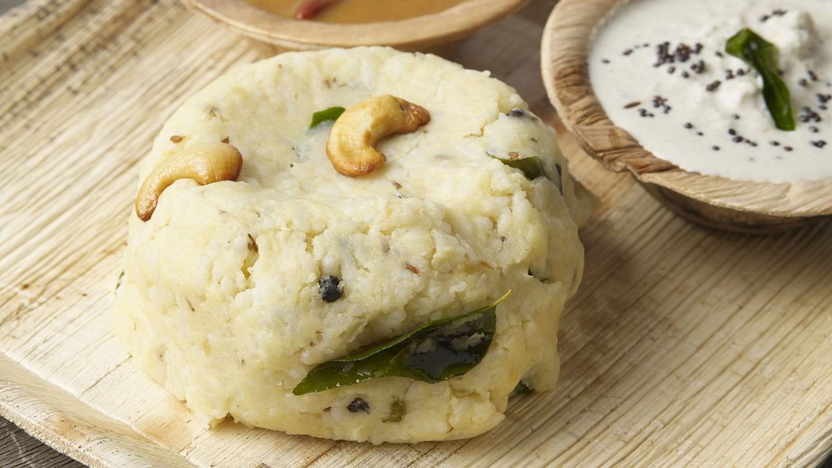 Here are 5 easy-to-cook comfort foods from different states of India for the time when you're sick. 