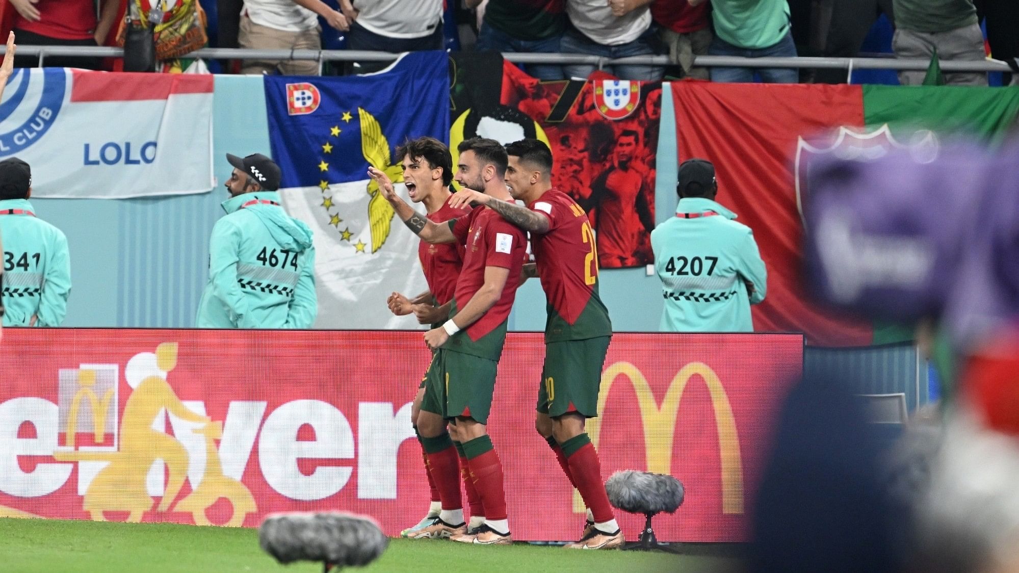 <div class="paragraphs"><p>FIFA World Cup 2022: Bruno Fernandes struck a brace in Portugal's 2-0 win over Uruguay.</p></div>