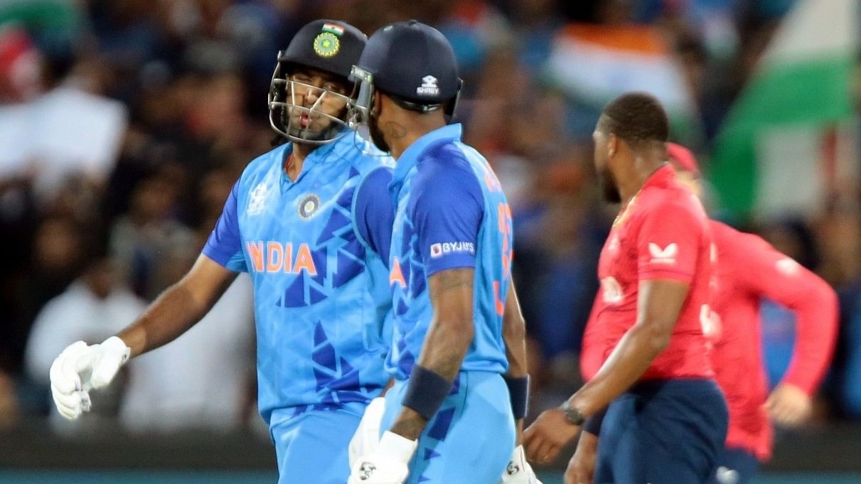 <div class="paragraphs"><p>T20 World Cup 2022: Both of India's batting and bowling attacks looked unimpressive against England.</p></div>
