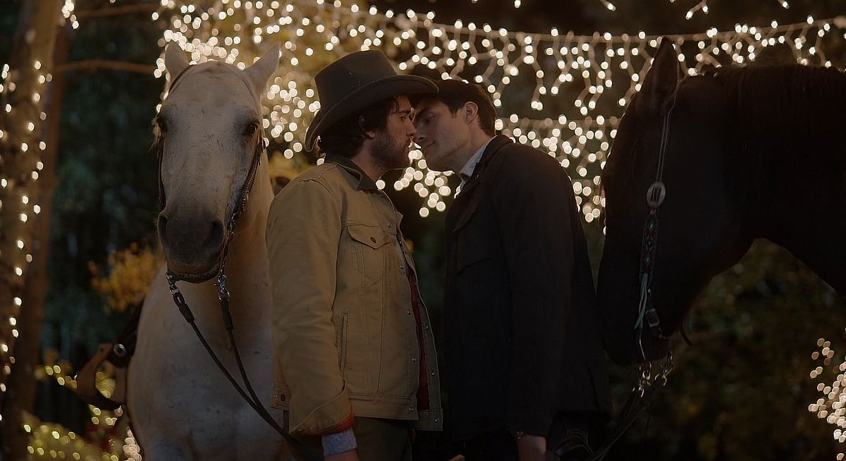 From 2015's Carol to 2022's Single All The Way; here are 5 Christmas films with sensitive queer representation. 