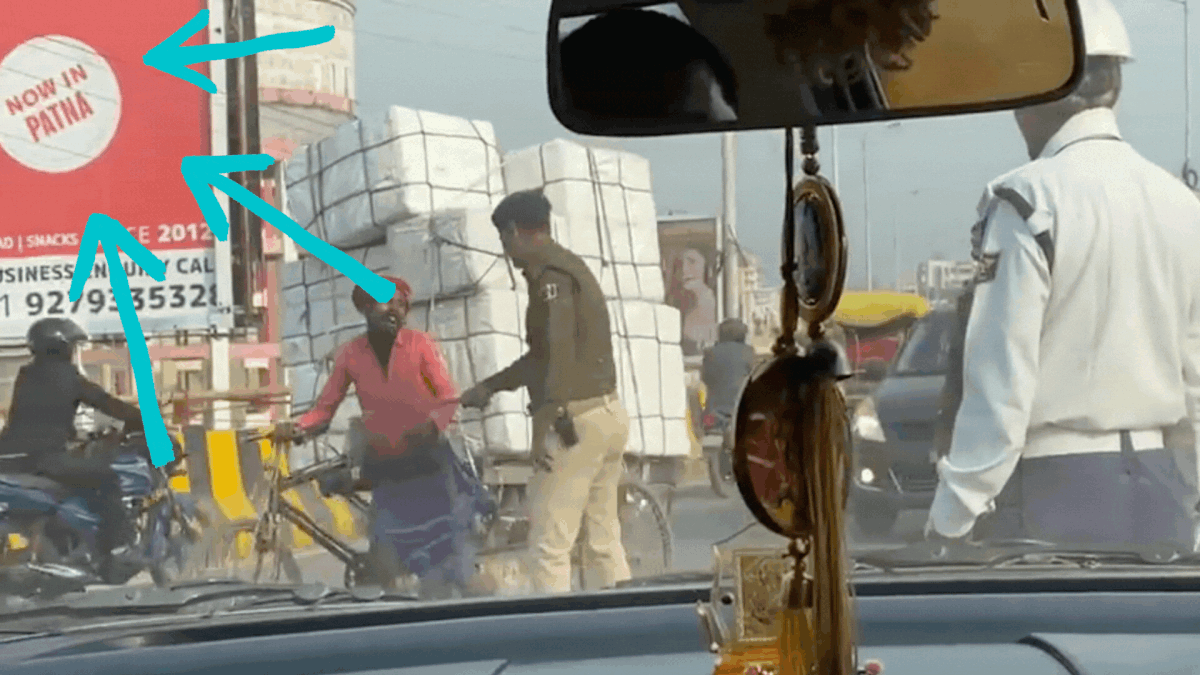 The video is from Patna, where a cop reportedly thrashed a rickshaw puller for using the flyover.