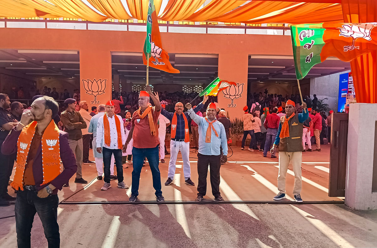 <div class="paragraphs"><p>BJP leaders and workers celebrate the party's decisive lead in Gujarat Assembly elections, at the party headquarters in Gandhinagar.</p></div>