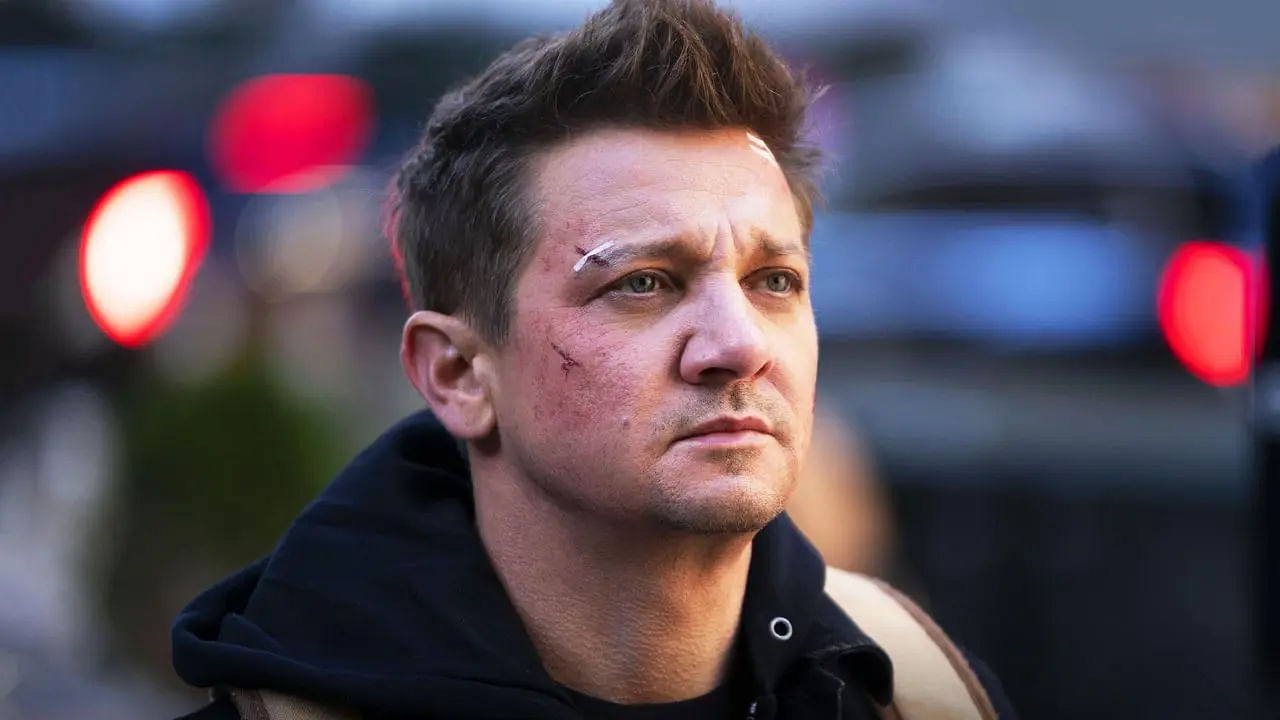 <div class="paragraphs"><p>Actor Jeremy Renner suffers a weather-related accident in&nbsp;</p></div>