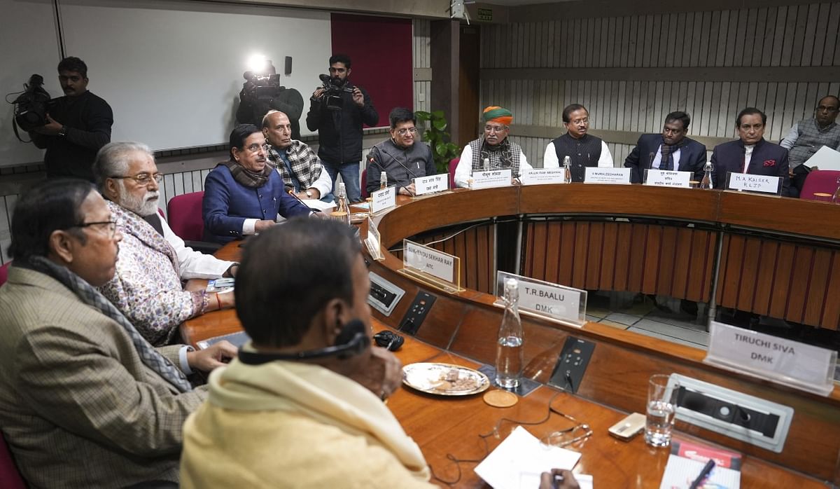 In Photos: Piyush Goyal, Sharad Pawar & Others Attend Pre-Budget All-Party Meet