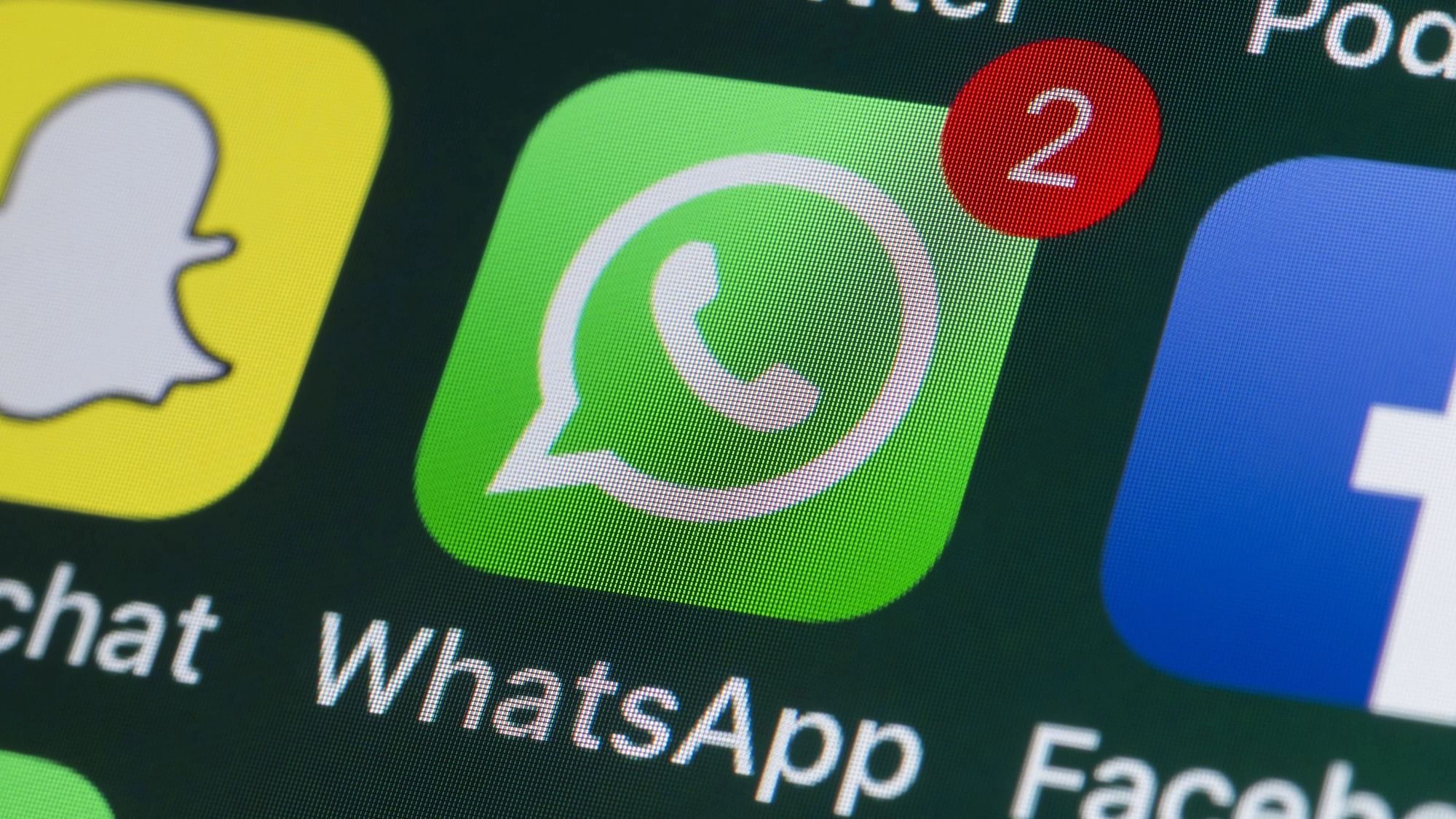 <div class="paragraphs"><p>WhatsApp old chat history transfer feature is to be rolled out soon.</p></div>
