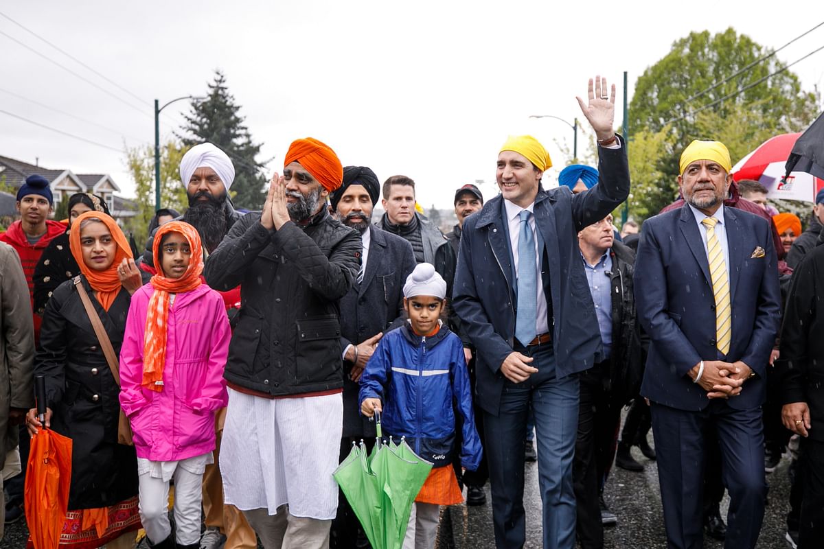 The absence of direct flights between Canada and Punjab makes travel for Punjabi Canadians an arduous task.