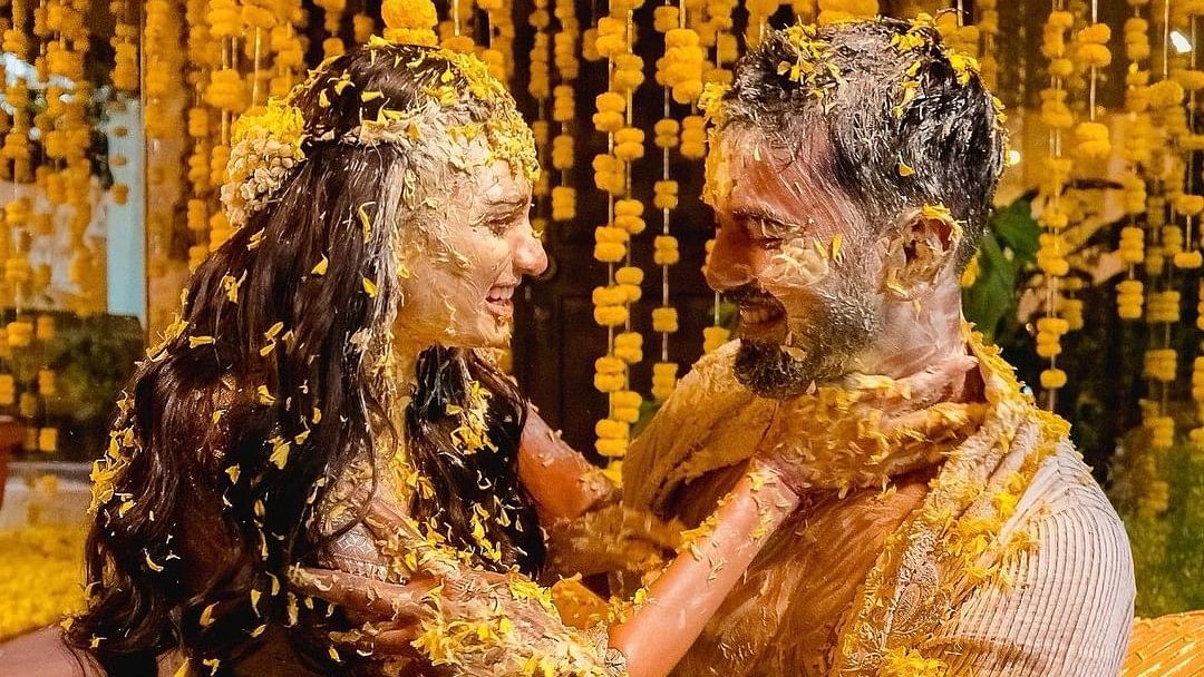 Photos: Athiya Shetty & KL Rahul Share Unseen Pictures From Their Haldi Ceremony