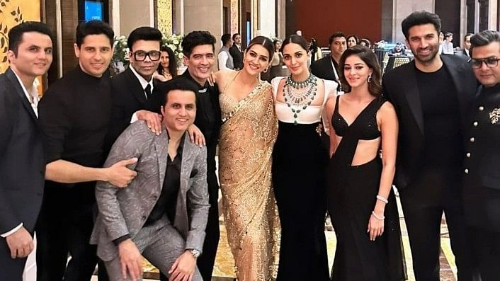 <div class="paragraphs"><p>From Kriti Sanon to Ananya Panday, everyone attended Kiara and Sidharth's reception.&nbsp;</p></div>