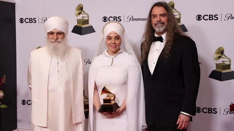 <div class="paragraphs"><p>Gurujas Kaur and her Los Angeles-based group, White Suns, won a Grammy award for Best New Age Album.</p></div>
