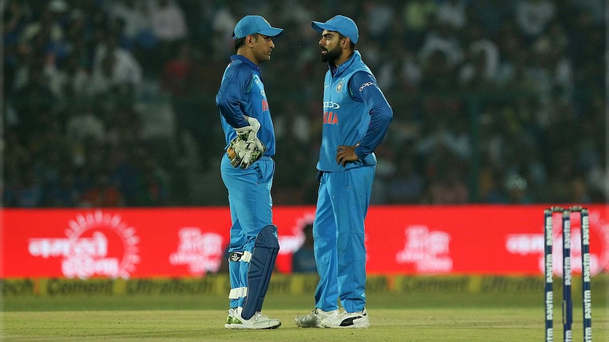 <div class="paragraphs"><p>Virat Kohli praised 'compassionate' MS Dhoni for lending his support during a difficult phase.</p></div>