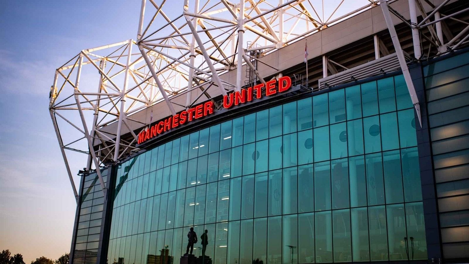 <div class="paragraphs"><p>Manchester United have been put on sale by the Glazer family.</p></div>