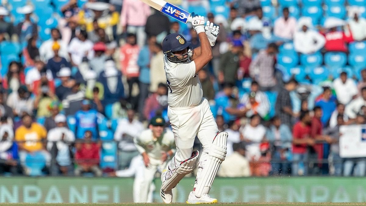 <div class="paragraphs"><p>India vs Australia, Day 1: Indian skipper Rohit Sharma is unbeaten on 56.</p></div>