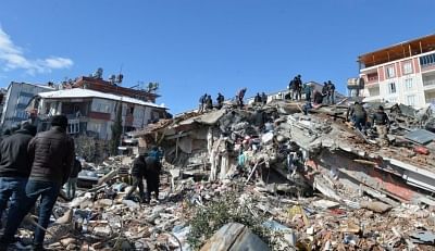 <div class="paragraphs"><p>Rescuers search for survivors among the rubble of a building destroyed in quake-hit Besni district of Adiyaman Province, Turkey, on 8 February 2023. Image used for representational purposes only</p></div>