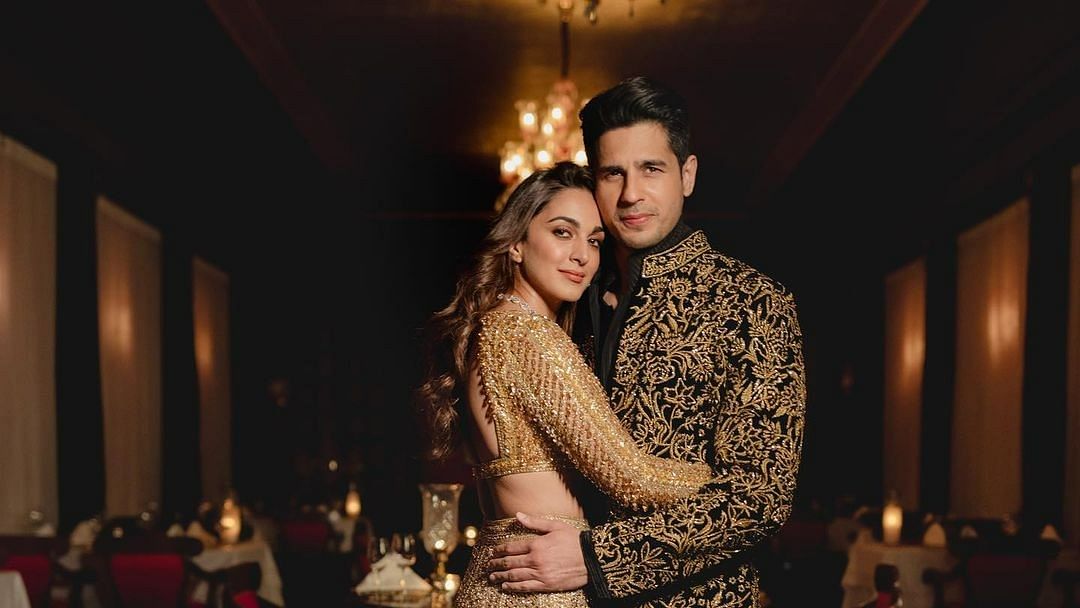 <div class="paragraphs"><p>Kiara Advani  shares some unseen pictures from her sangeet night.  </p></div>