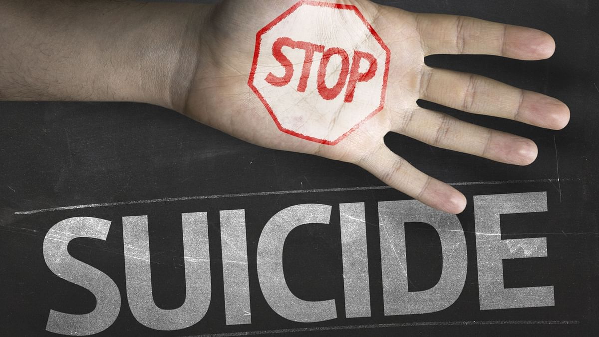 Double Tragedy: Andhra Pradesh Student Dies by Suicide, Warden Dies of Shock