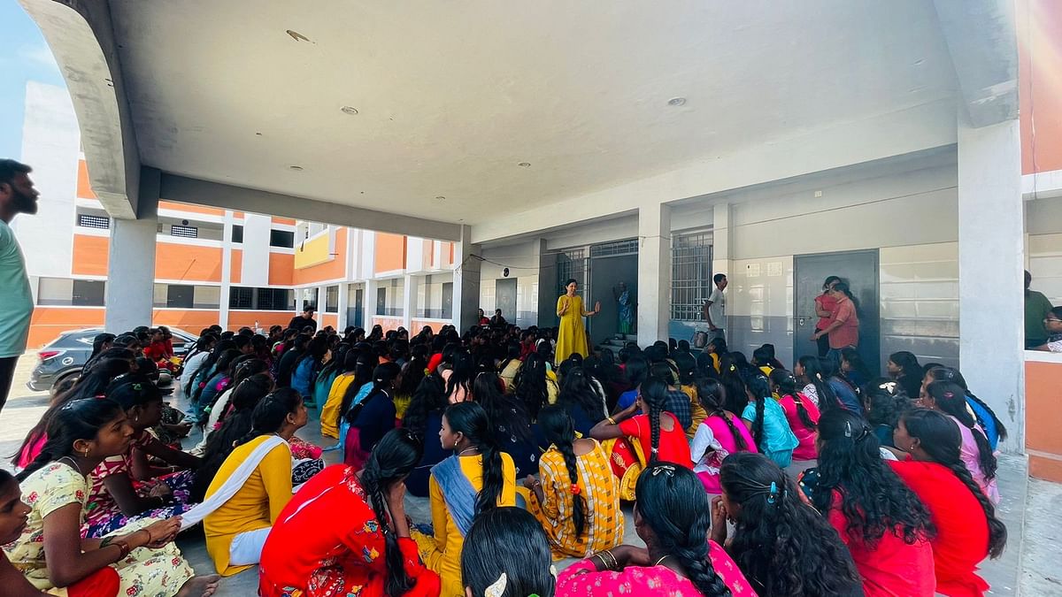 Student of eight Tribal Welfare Schools flung their dupattas to greet feminist author Geeta Ilangovan. Why? 